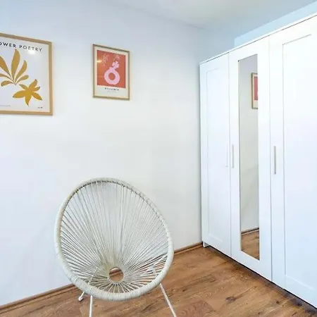 Apartmán Cityscape Budget Szoevetseg 2 *